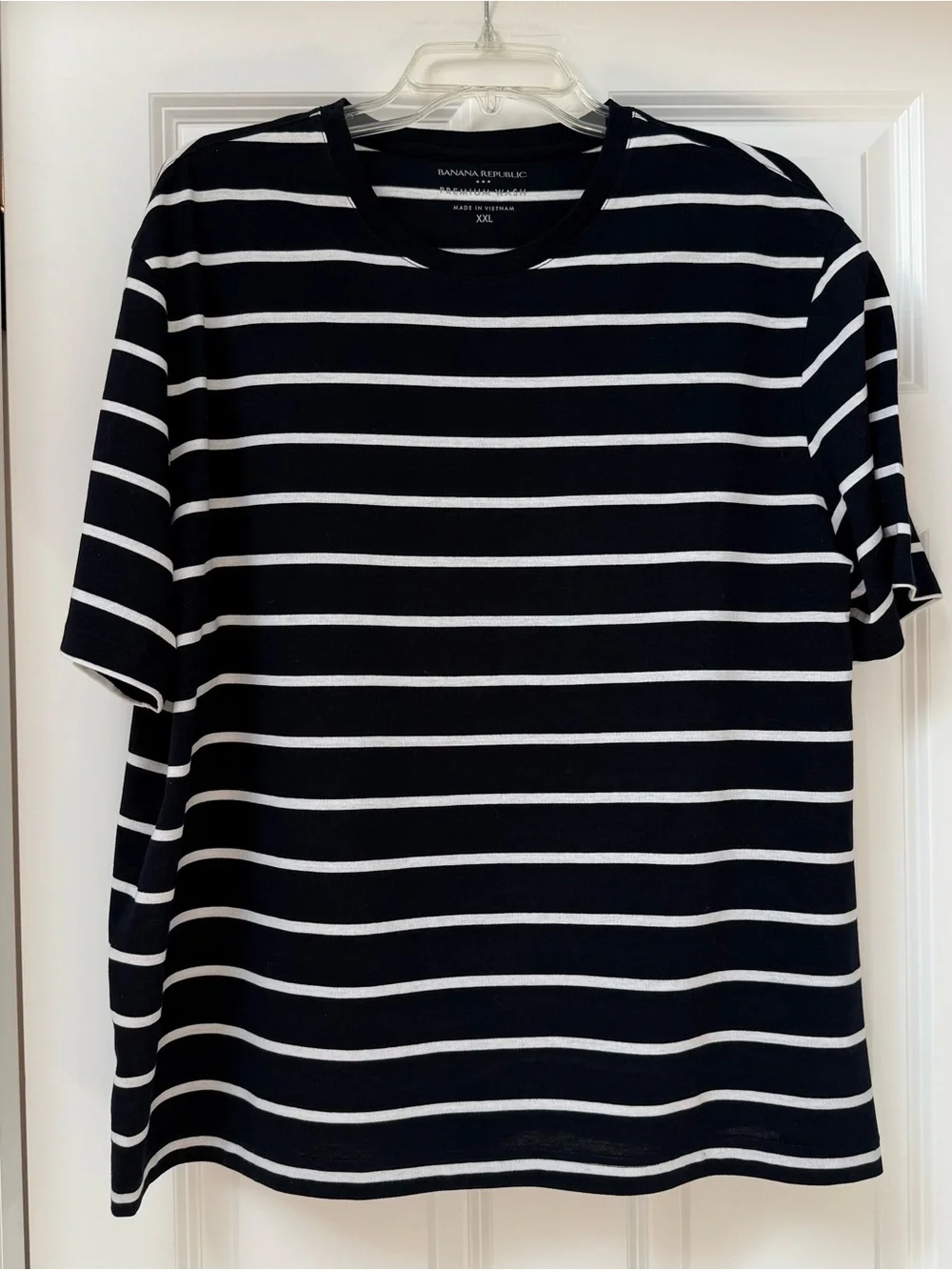 BANANA REPUBLIC Men’s premium wash navy & white tee size XXL